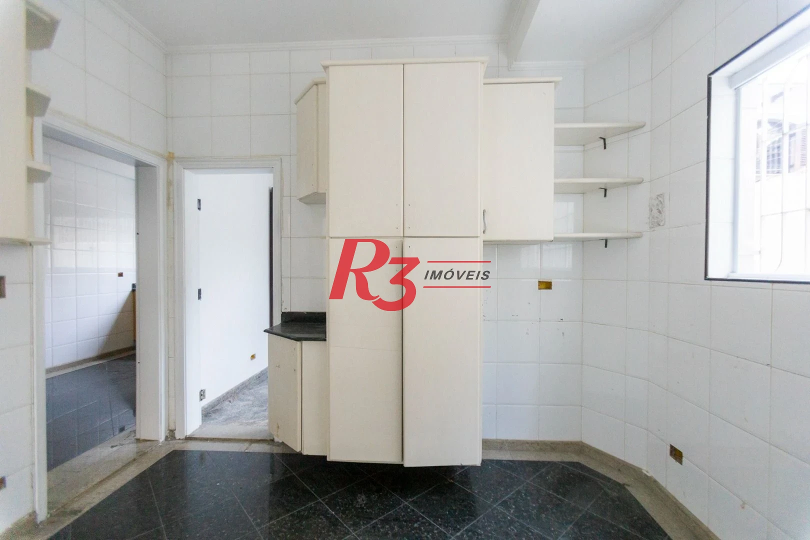 Sobrado para alugar, 467 m² por R$ 36.000,00/mês - Ponta da Praia - Santos/SP