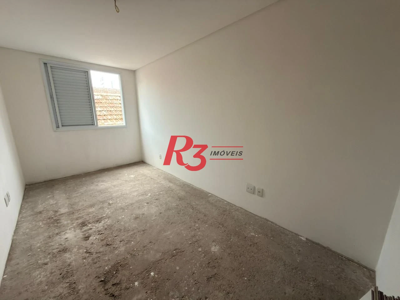 Casa com 3 dormitórios à venda, 350 m² por R$ 1.300.000,00 - Embaré - Santos/SP