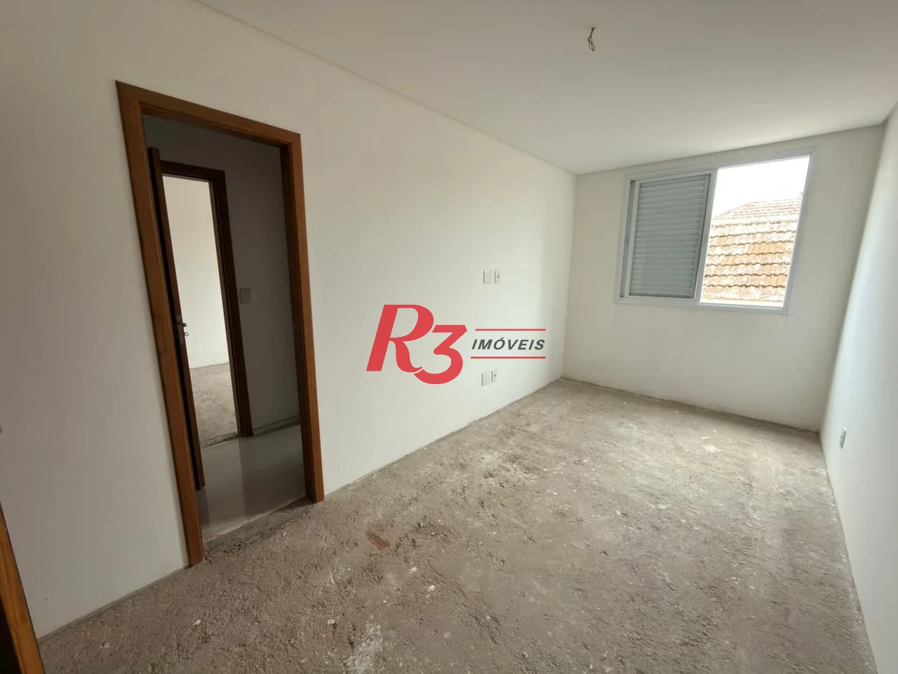 Casa com 3 dormitórios à venda, 350 m² por R$ 1.300.000,00 - Embaré - Santos/SP