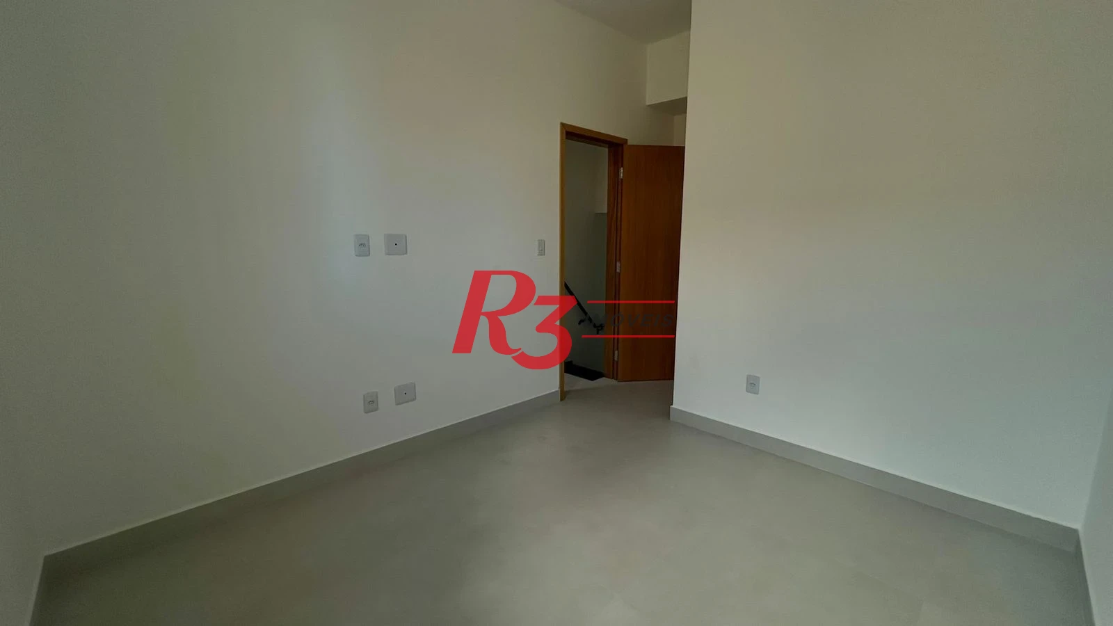 Casa com 2 dormitórios à venda, 90 m² por R$ 720.000,00 - Campo Grande - Santos/SP
