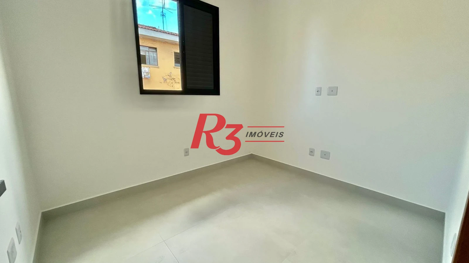 Casa com 2 dormitórios à venda, 90 m² por R$ 720.000,00 - Campo Grande - Santos/SP