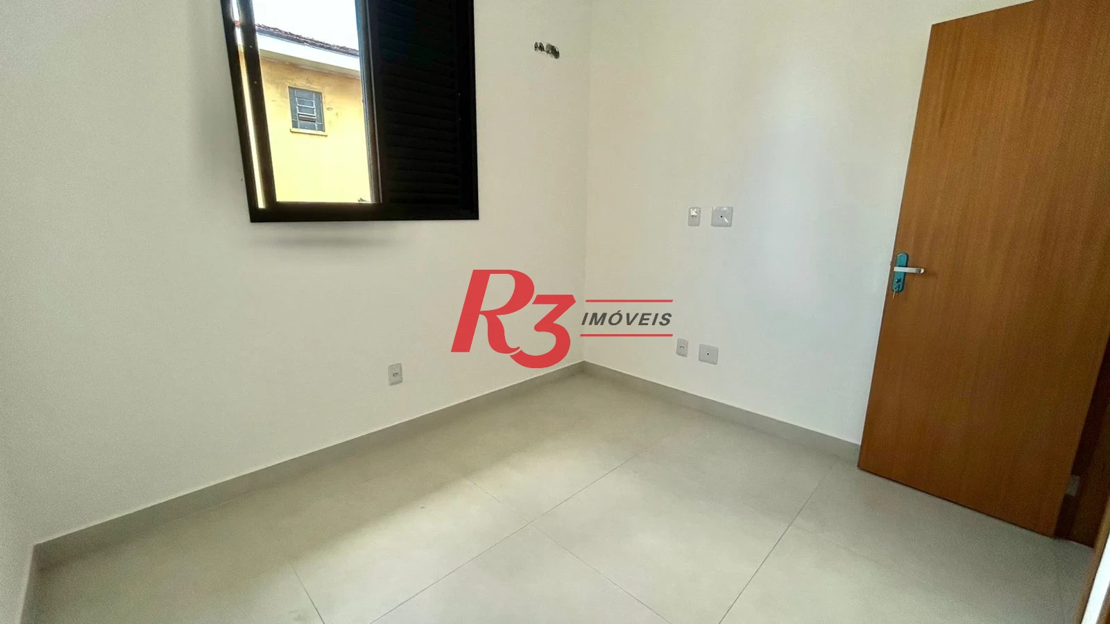Casa com 2 dormitórios à venda, 90 m² por R$ 720.000,00 - Campo Grande - Santos/SP