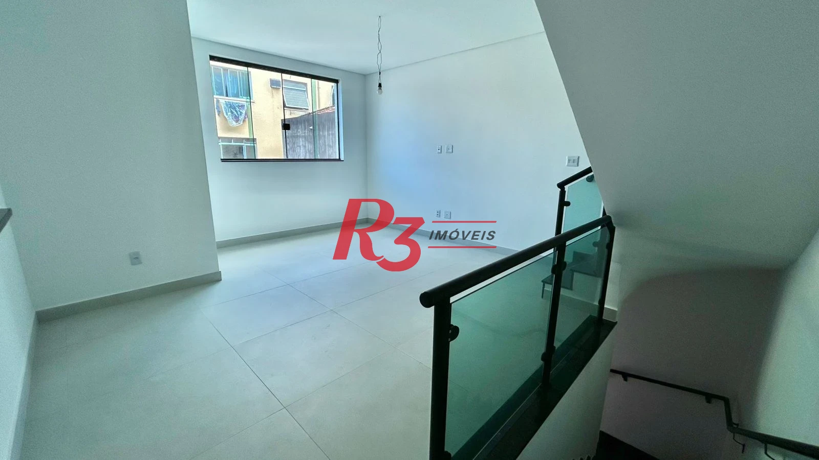 Casa com 2 dormitórios à venda, 90 m² por R$ 720.000,00 - Campo Grande - Santos/SP