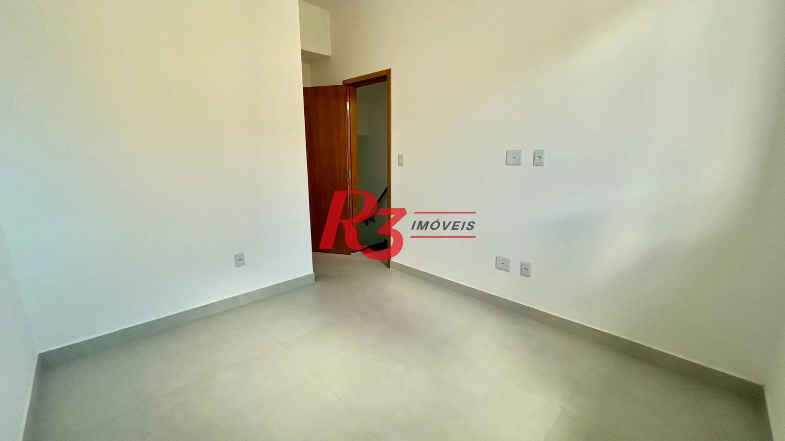 Casa com 2 dormitórios à venda, 90 m² por R$ 720.000,00 - Campo Grande - Santos/SP
