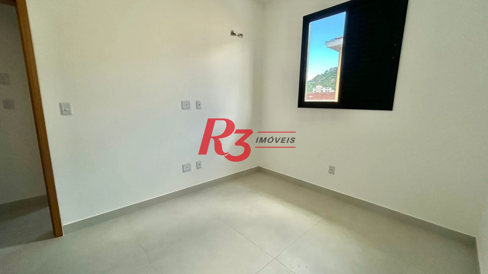 Casa com 2 dormitórios à venda, 90 m² por R$ 720.000,00 - Campo Grande - Santos/SP