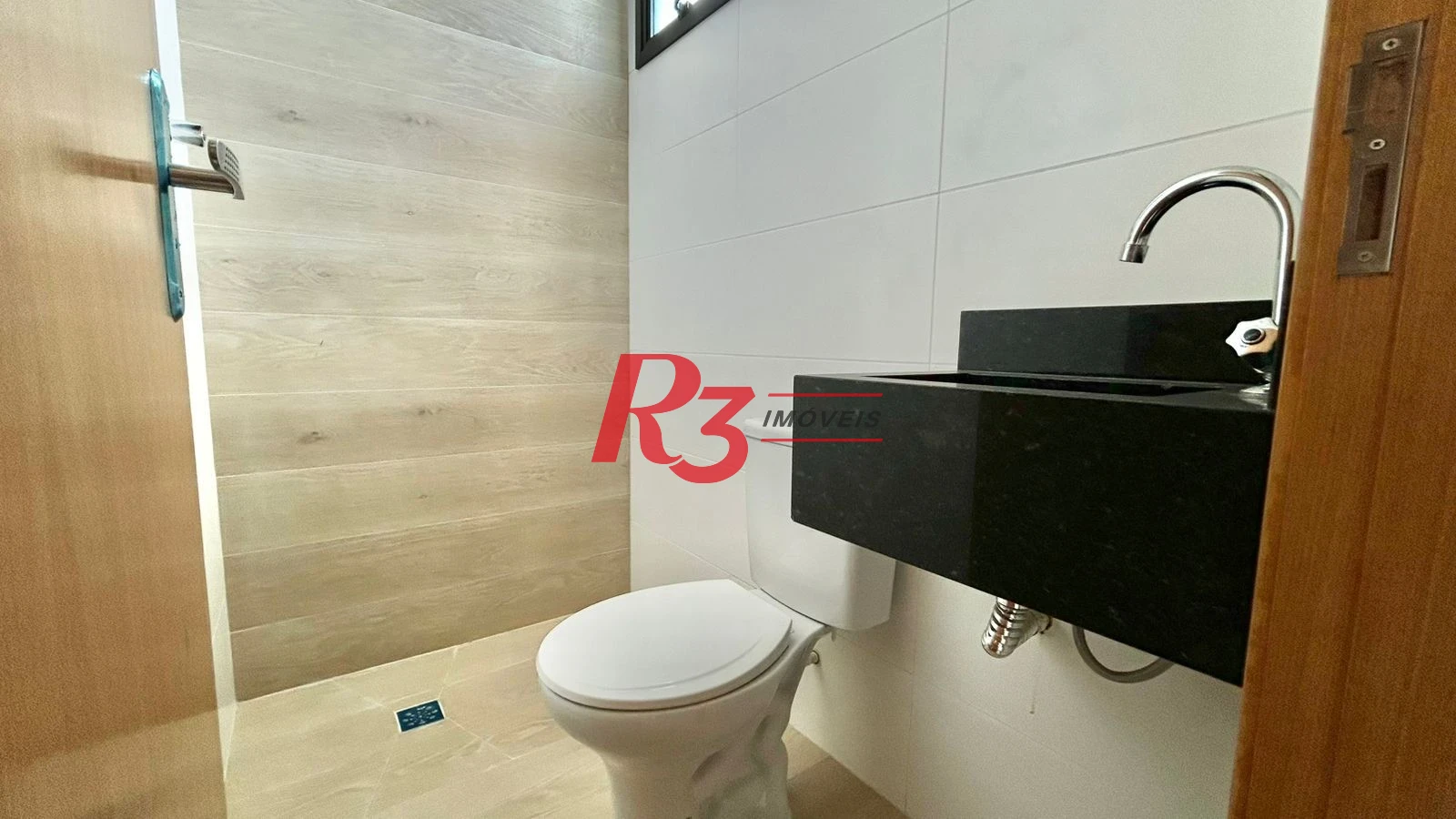 Casa com 2 dormitórios à venda, 90 m² por R$ 720.000,00 - Campo Grande - Santos/SP