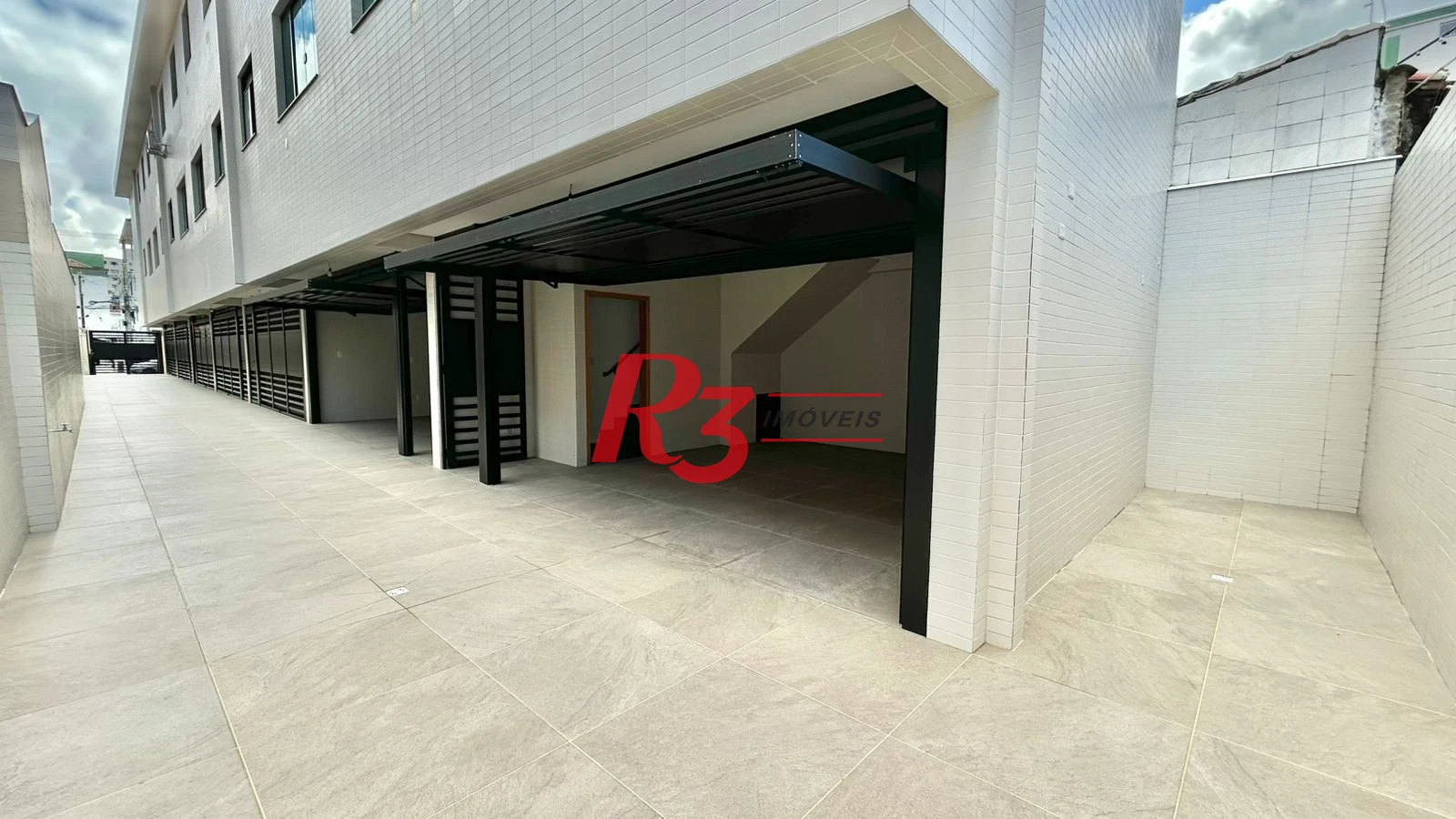 Casa com 2 dormitórios à venda, 90 m² por R$ 720.000,00 - Campo Grande - Santos/SP