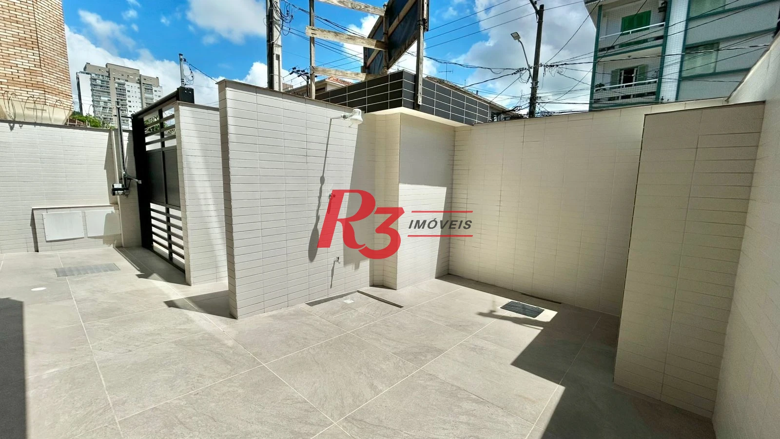 Casa com 2 dormitórios à venda, 90 m² por R$ 720.000,00 - Campo Grande - Santos/SP