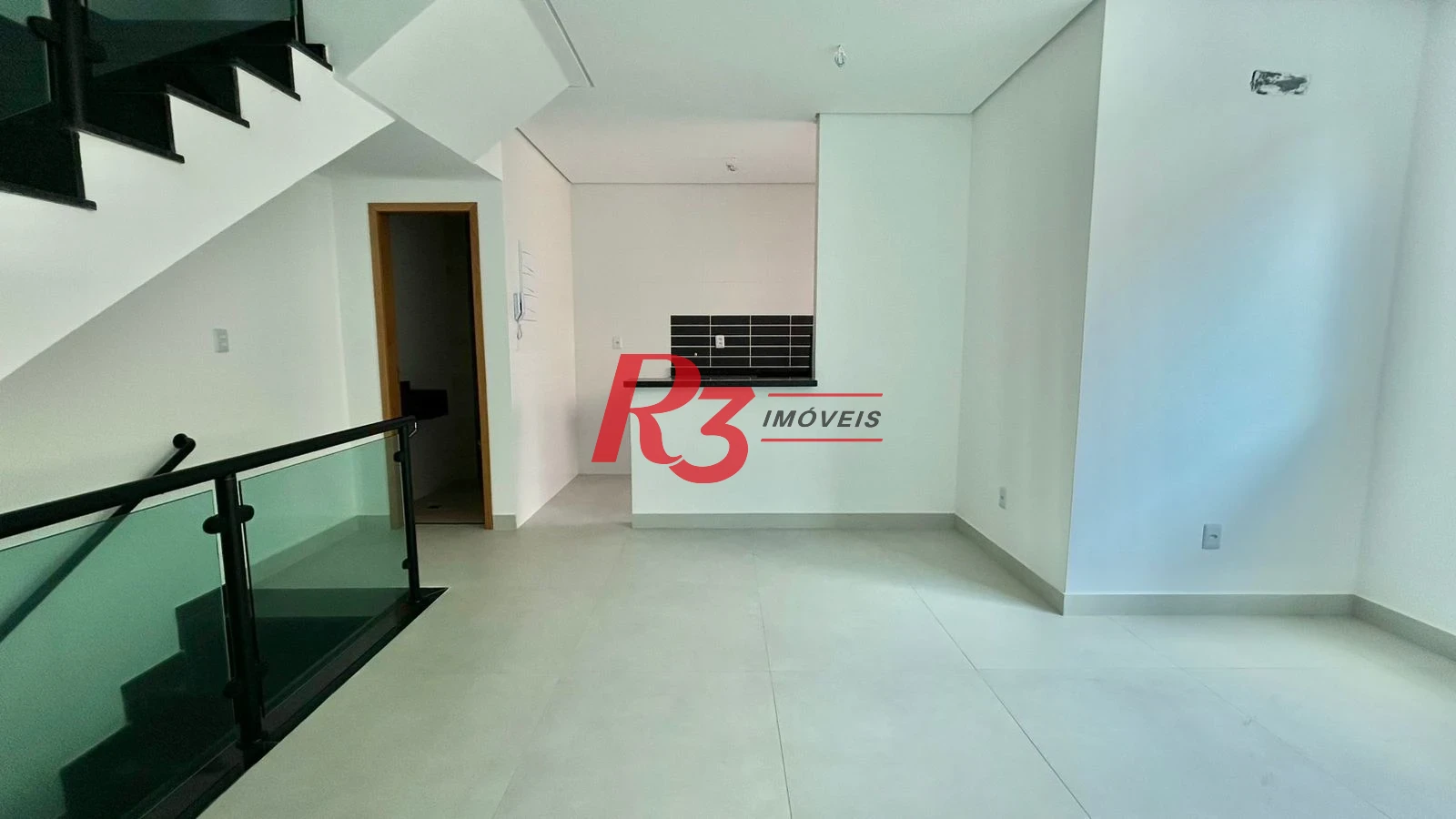 Casa com 2 dormitórios à venda, 90 m² por R$ 720.000,00 - Campo Grande - Santos/SP