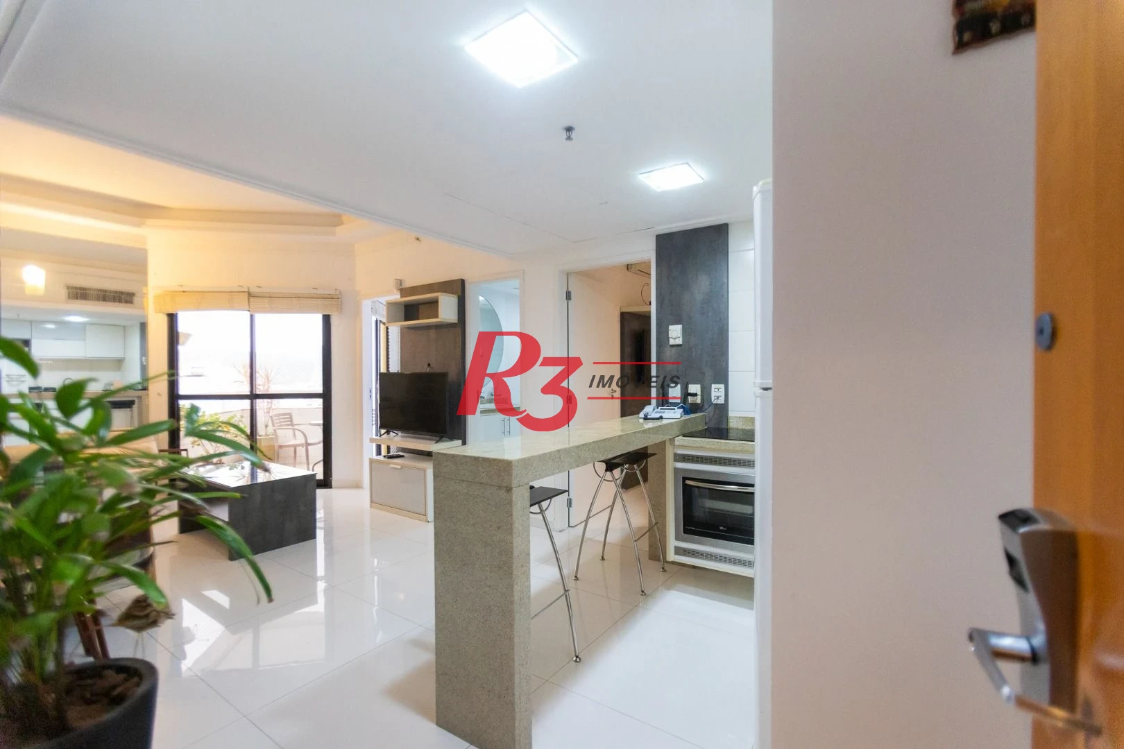 Flat com 2 dormitórios para alugar, 60 m² por R$ 7.000,02/mês - Boqueirão - Santos/SP
