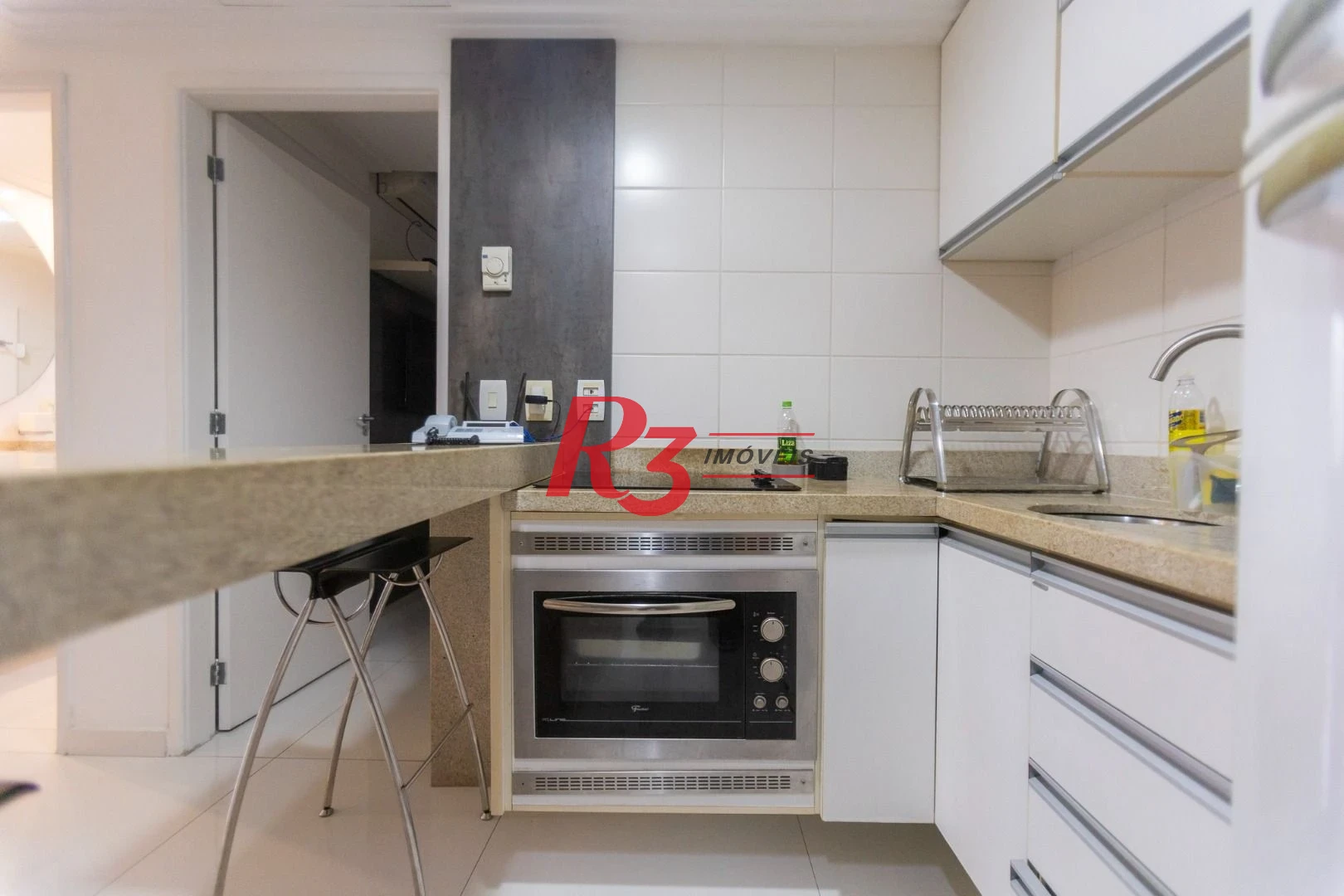 Flat com 2 dormitórios para alugar, 60 m² por R$ 7.000,02/mês - Boqueirão - Santos/SP