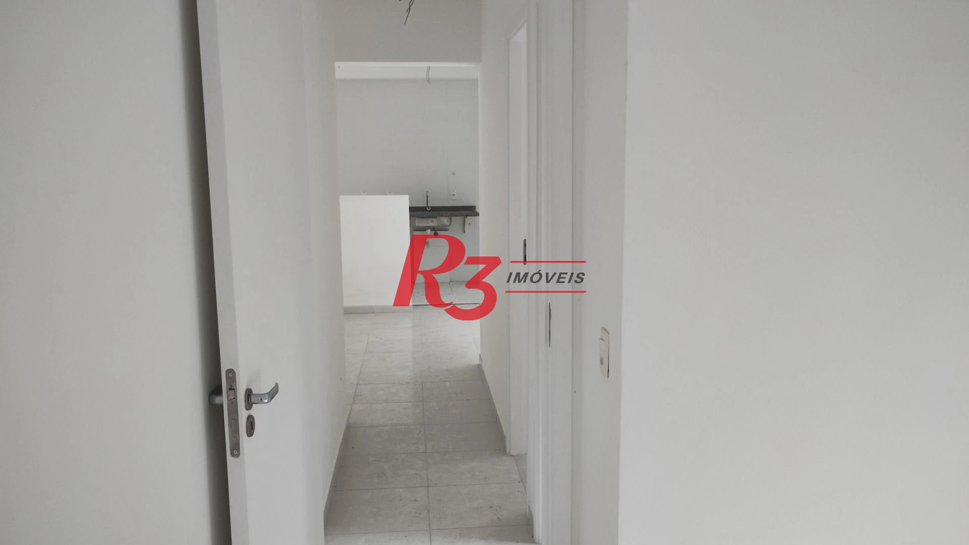 Apartamento com 2 dormitórios à venda, 61 m² por R$ 330.000,00 - Morro de Nova Cintra - Santos/SP