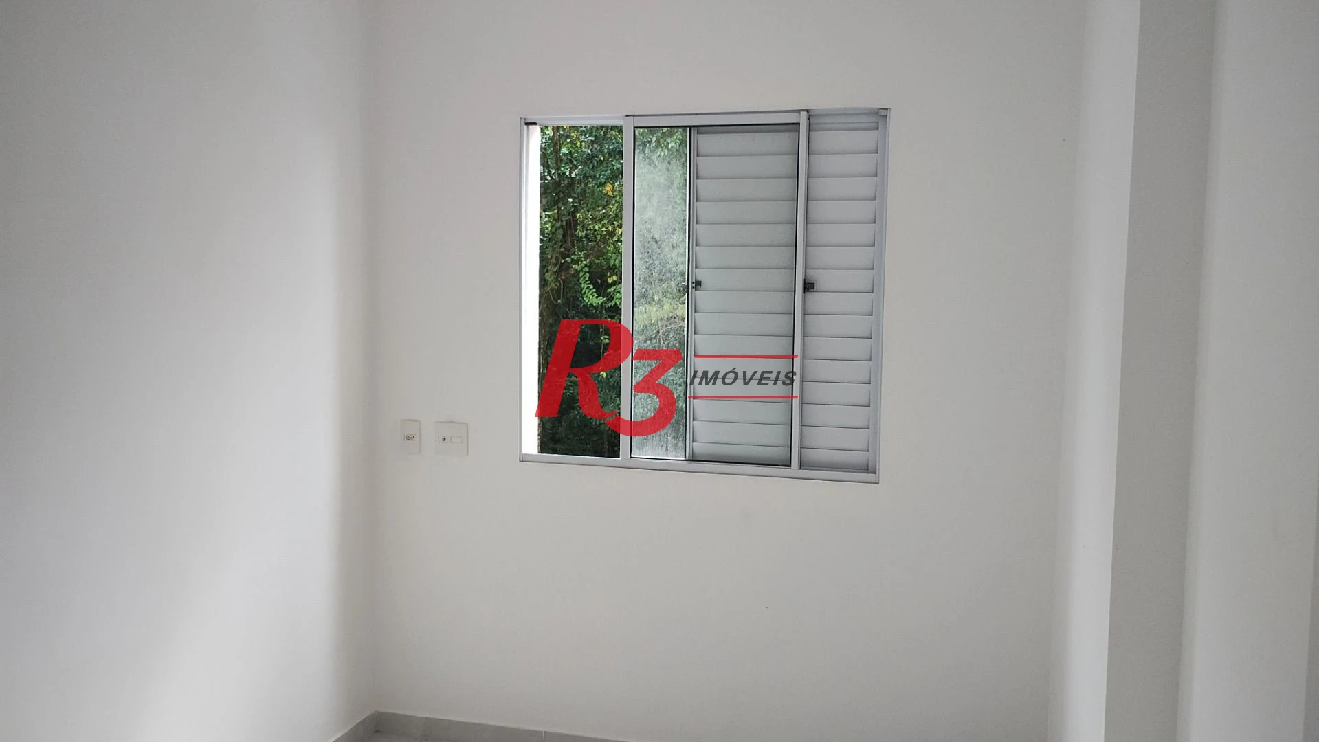 Apartamento com 2 dormitórios à venda, 61 m² por R$ 330.000,00 - Morro de Nova Cintra - Santos/SP