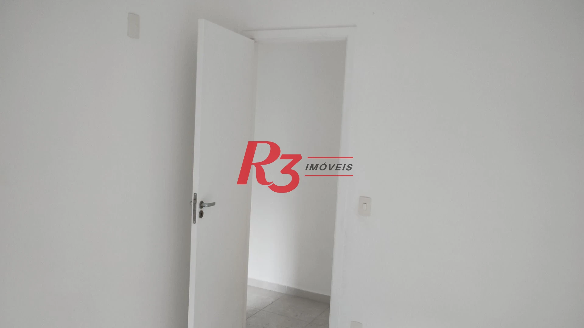 Apartamento com 2 dormitórios à venda, 61 m² por R$ 330.000,00 - Morro de Nova Cintra - Santos/SP