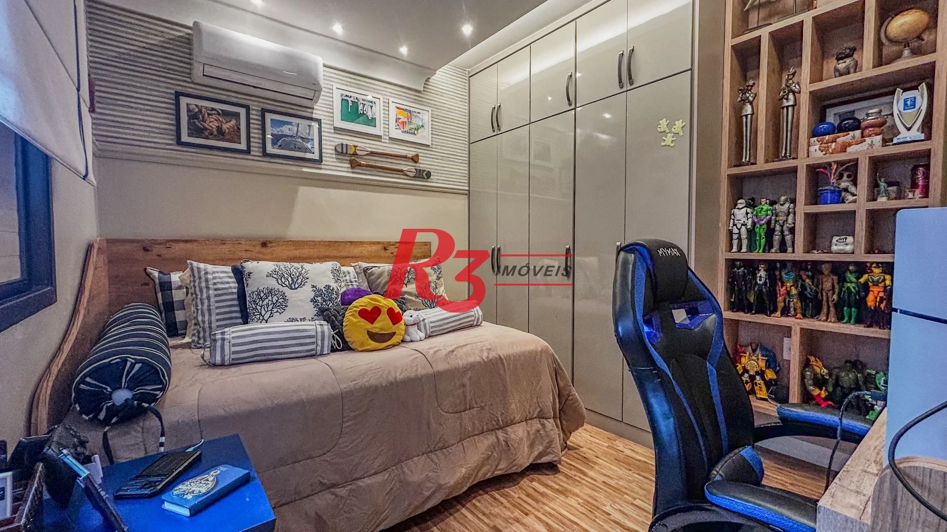 Apartamento com 3 dormitórios à venda, 150 m² por R$ 1.530.000,00 - Pompéia - Santos/SP