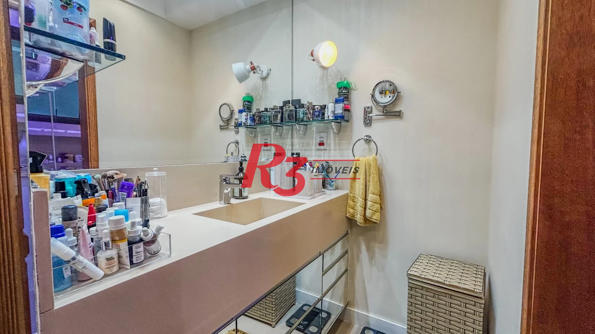 Apartamento com 3 dormitórios à venda, 150 m² por R$ 1.530.000,00 - Pompéia - Santos/SP
