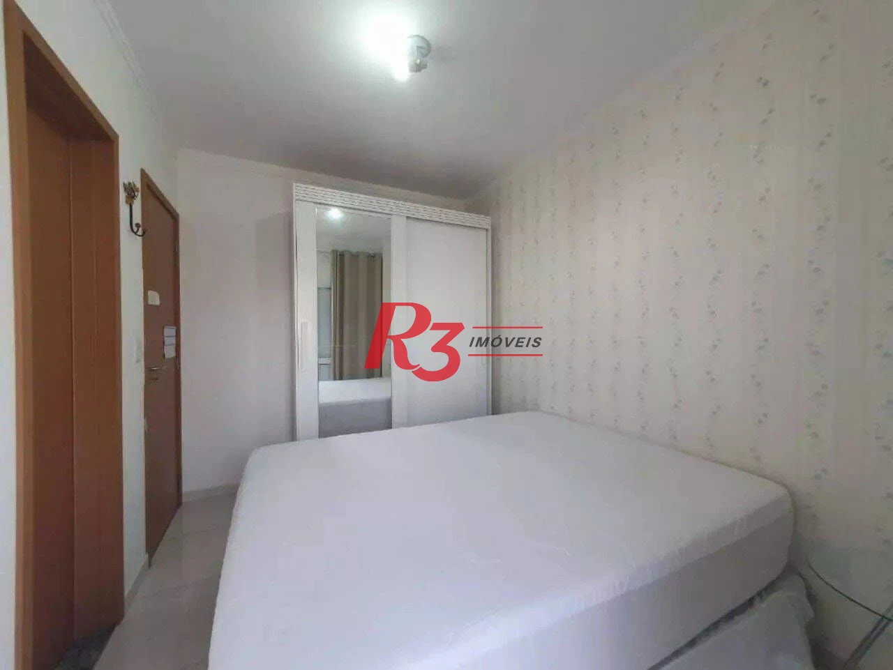 Apartamento com 2 dormitórios à venda, 86 m² por R$ 590.000,00 - Vila Guilhermina - Praia Grande/SP