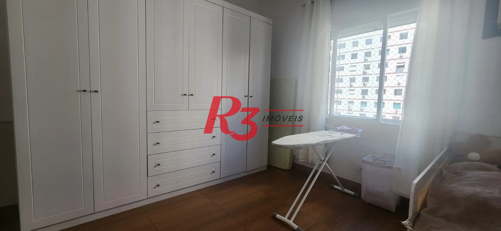 Apartamento com 3 dormitórios à venda, 107 m² por R$ 690.000,00 - José Menino - Santos/SP