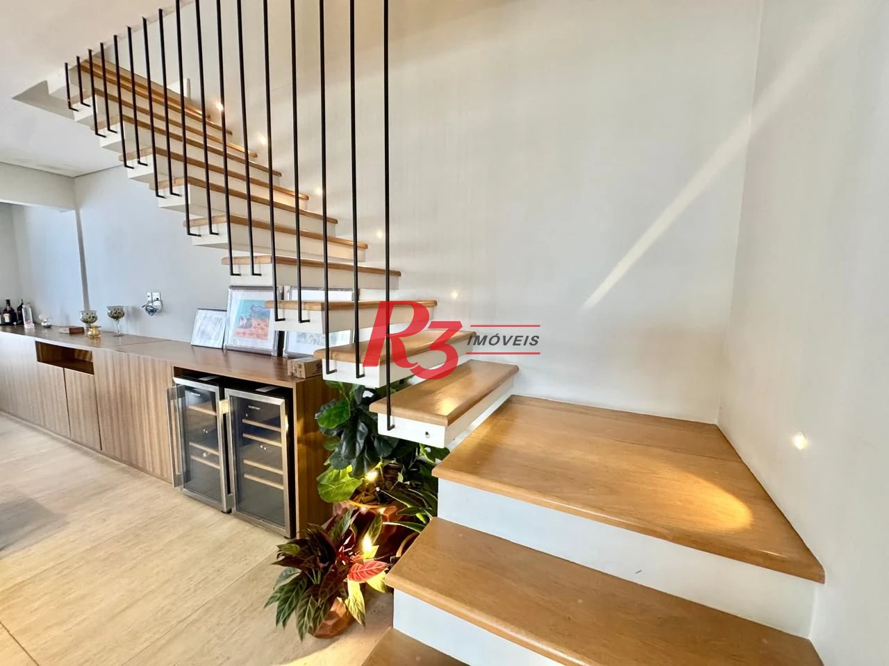 Cobertura com 4 dormitórios à venda, 418 m² por R$ 6.100.000,00 - Boqueirão - Santos/SP