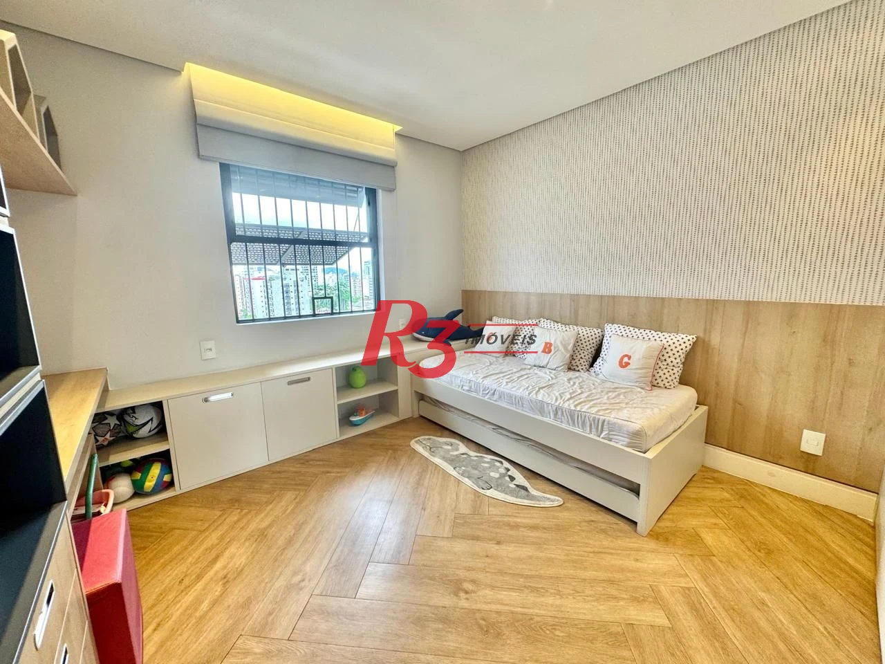 Cobertura com 4 dormitórios à venda, 418 m² por R$ 6.100.000,00 - Boqueirão - Santos/SP