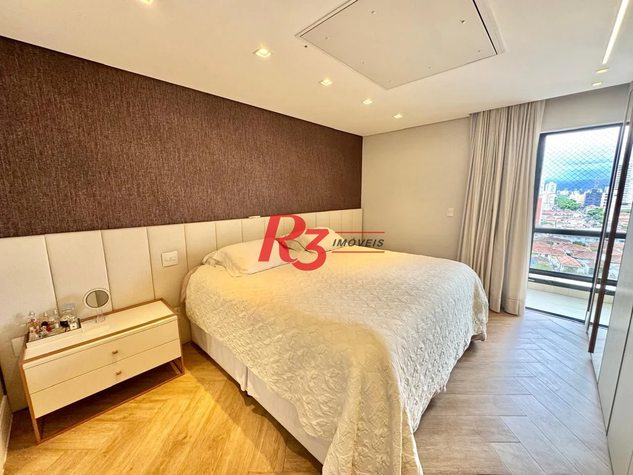 Cobertura com 4 dormitórios à venda, 418 m² por R$ 6.100.000,00 - Boqueirão - Santos/SP