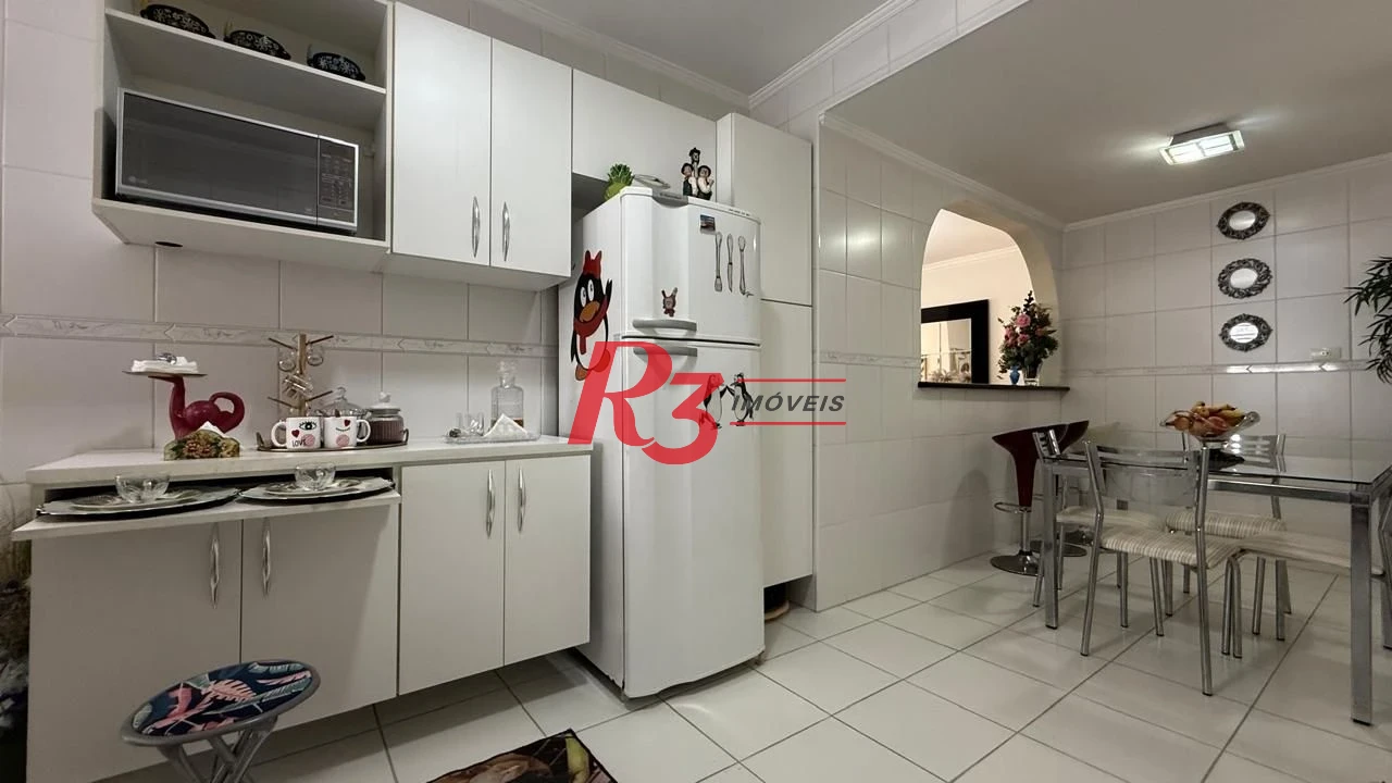 Apartamento com 2 dormitórios à venda, 102 m² por R$ 850.000,00 - Gonzaga - Santos/SP