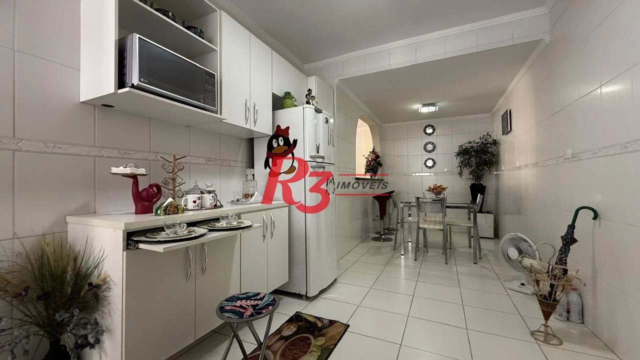 Apartamento com 2 dormitórios à venda, 102 m² por R$ 850.000,00 - Gonzaga - Santos/SP