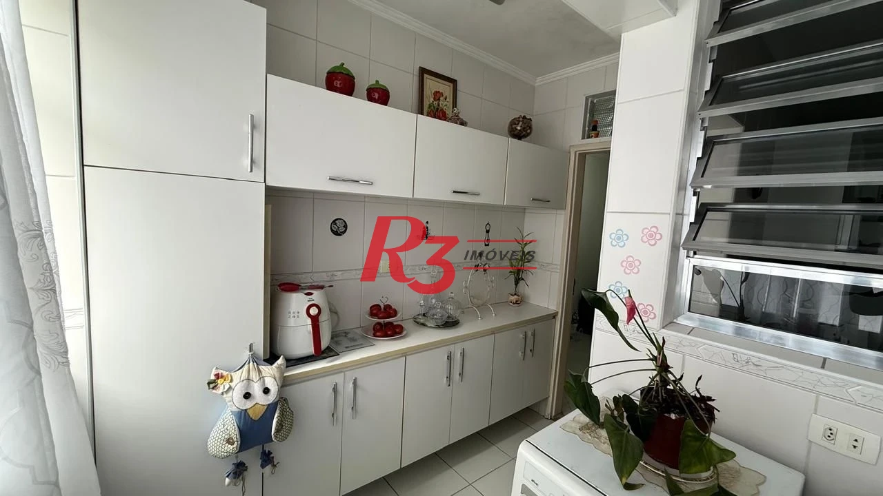 Apartamento com 2 dormitórios à venda, 102 m² por R$ 850.000,00 - Gonzaga - Santos/SP