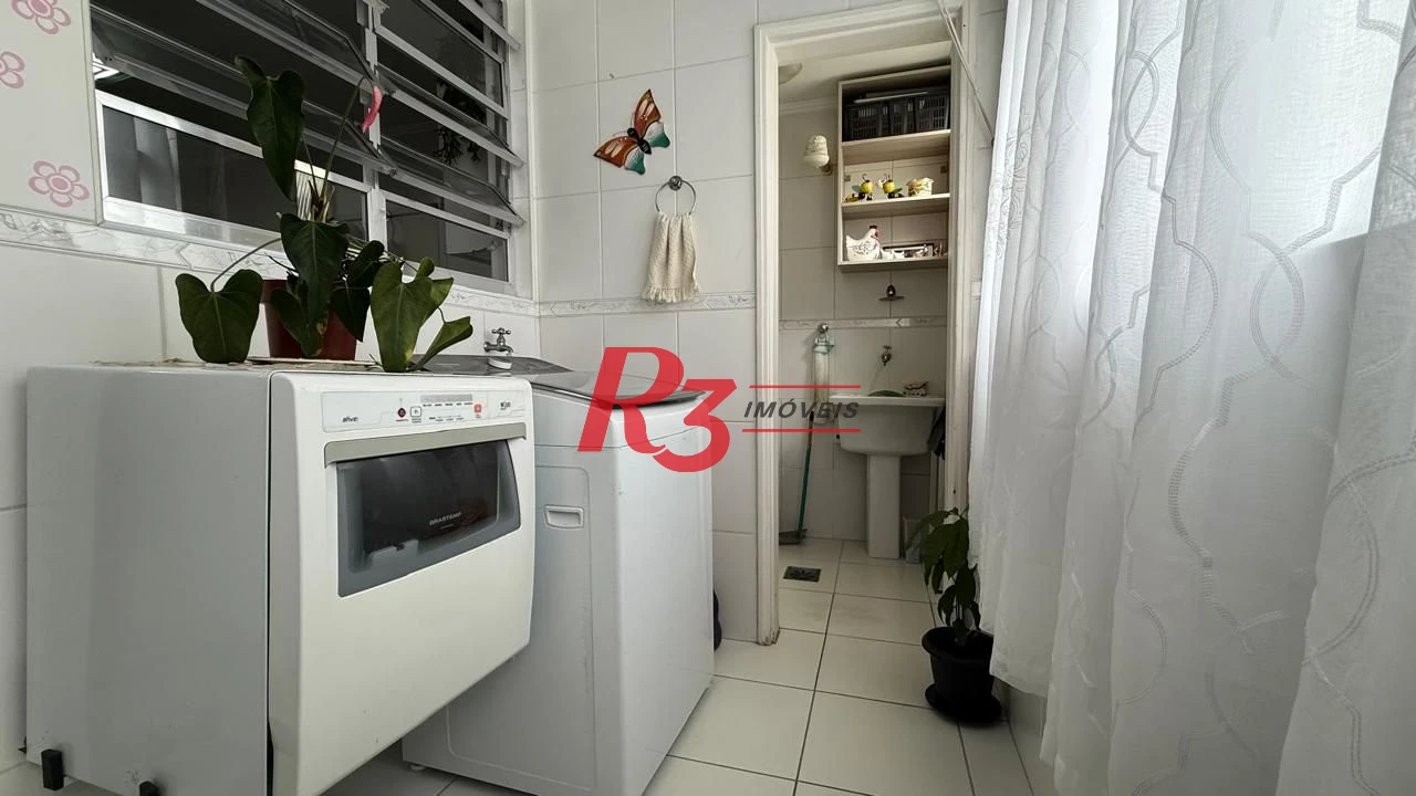 Apartamento com 2 dormitórios à venda, 102 m² por R$ 850.000,00 - Gonzaga - Santos/SP
