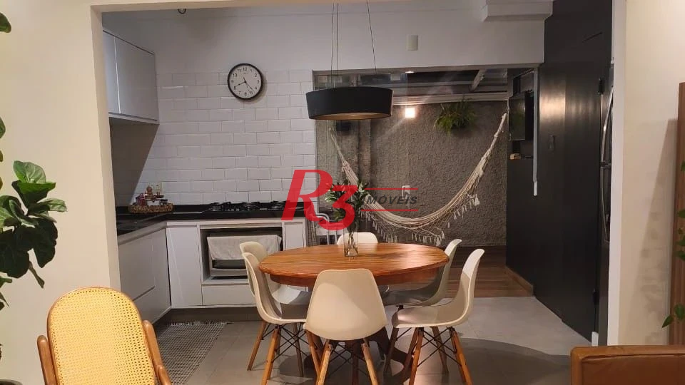 Sobrado com 3 dormitórios à venda, 102 m² por R$ 719.000,00 - Campo Grande - Santos/SP