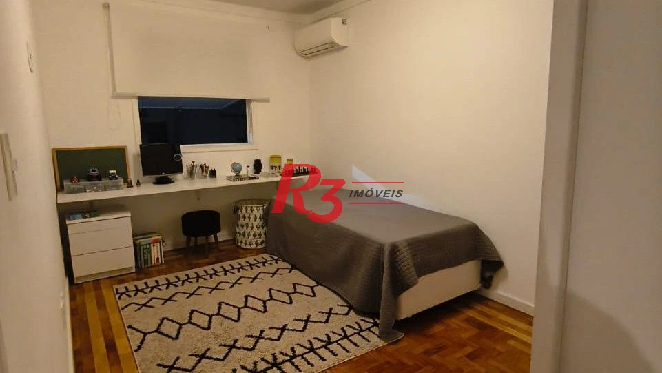 Sobrado com 3 dormitórios à venda, 102 m² por R$ 719.000,00 - Campo Grande - Santos/SP