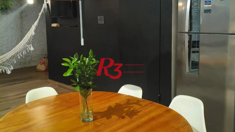 Sobrado com 3 dormitórios à venda, 102 m² por R$ 719.000,00 - Campo Grande - Santos/SP