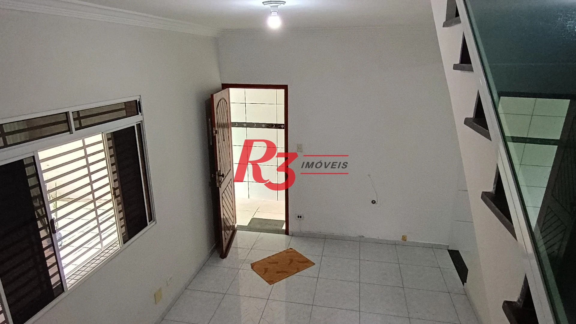 Casa com 3 dormitórios à venda, 120 m² por R$ 590.000,00 - Santa Maria - Santos/SP