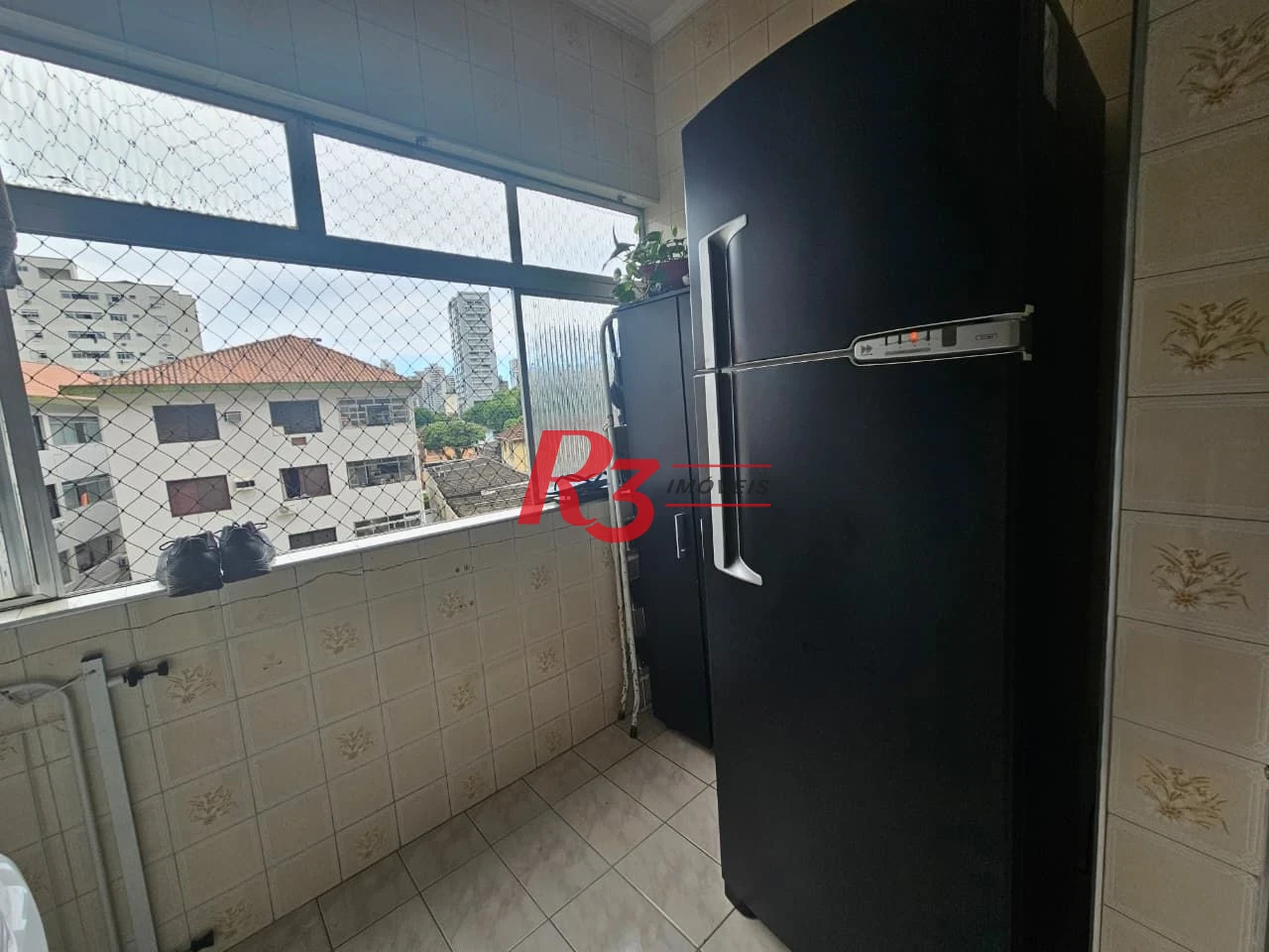 Apartamento com 3 dormitórios à venda, 76 m² por R$ 430.000,00 - Encruzilhada - Santos/SP