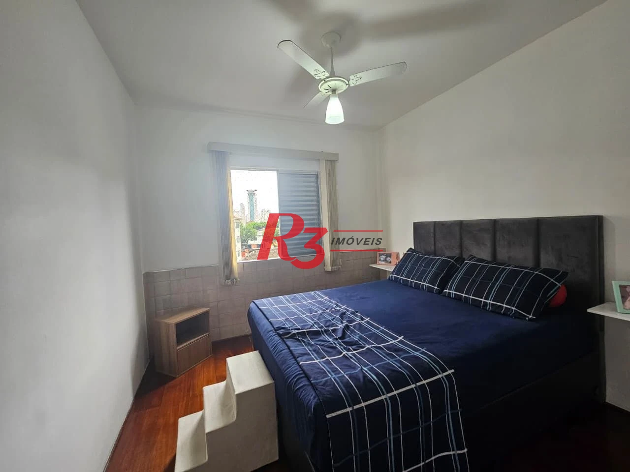 Apartamento com 3 dormitórios à venda, 76 m² por R$ 430.000,00 - Encruzilhada - Santos/SP