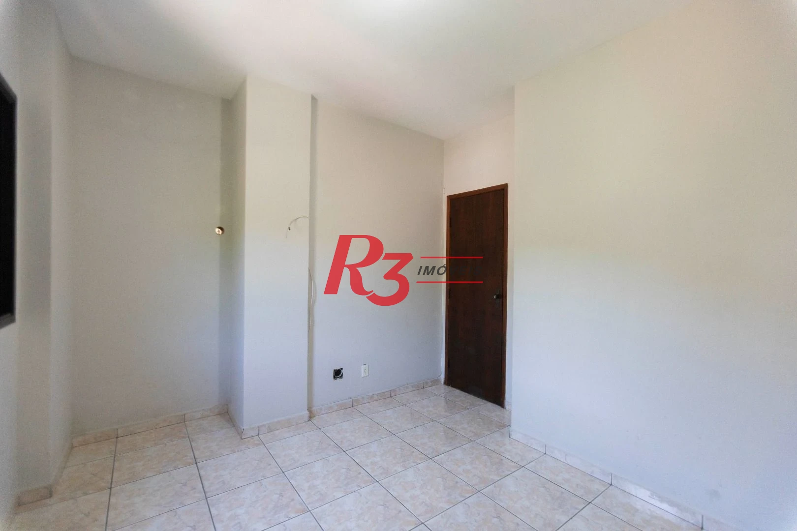Apartamento com 2 dormitórios à venda, 86 m² por R$ 370.000,00 - Marapé - Santos/SP