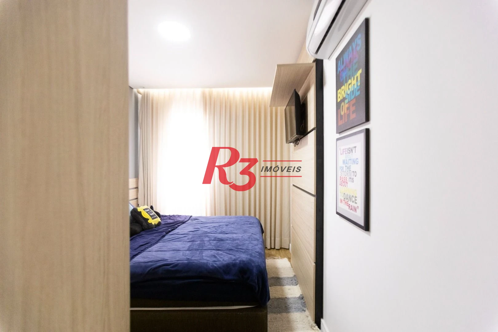 Apartamento com 2 dormitórios à venda, 62 m² por R$ 690.000,00 - Marapé - Santos/SP