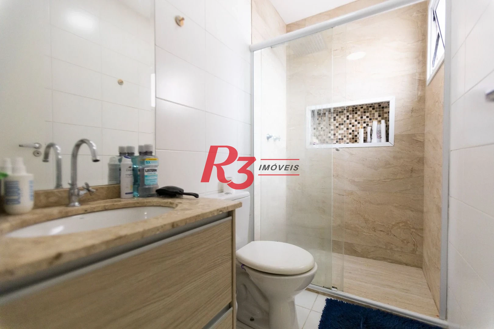 Apartamento com 2 dormitórios à venda, 62 m² por R$ 690.000,00 - Marapé - Santos/SP