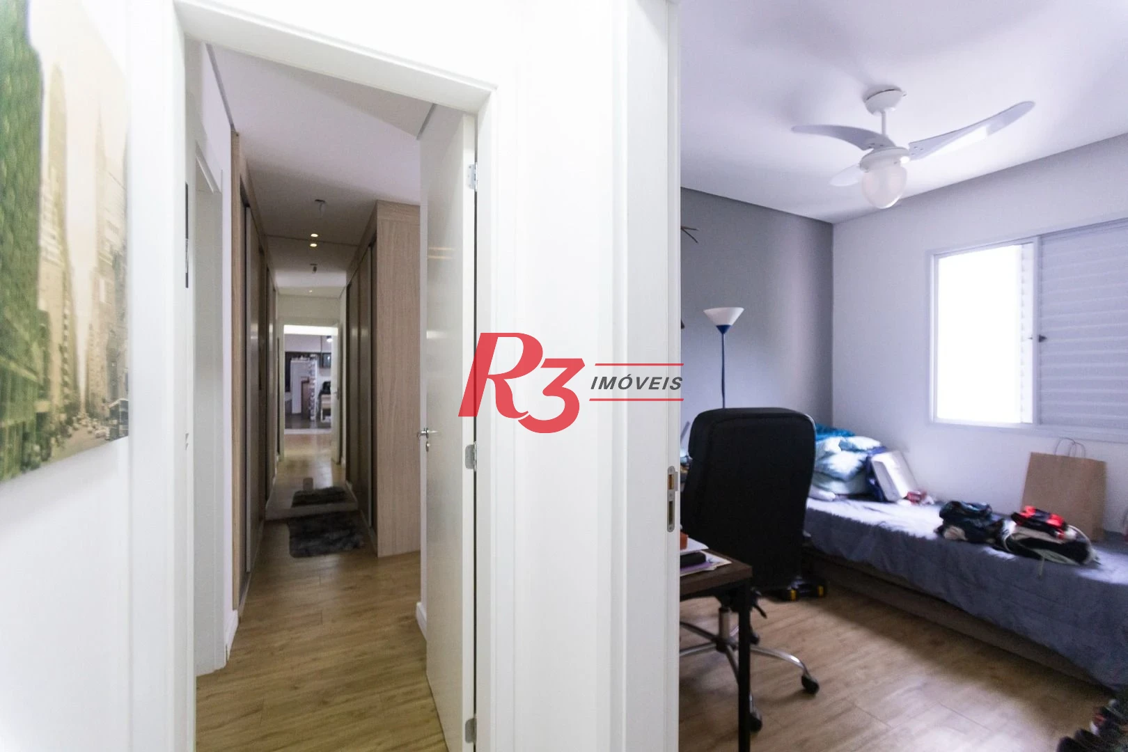 Apartamento com 2 dormitórios à venda, 62 m² por R$ 690.000,00 - Marapé - Santos/SP