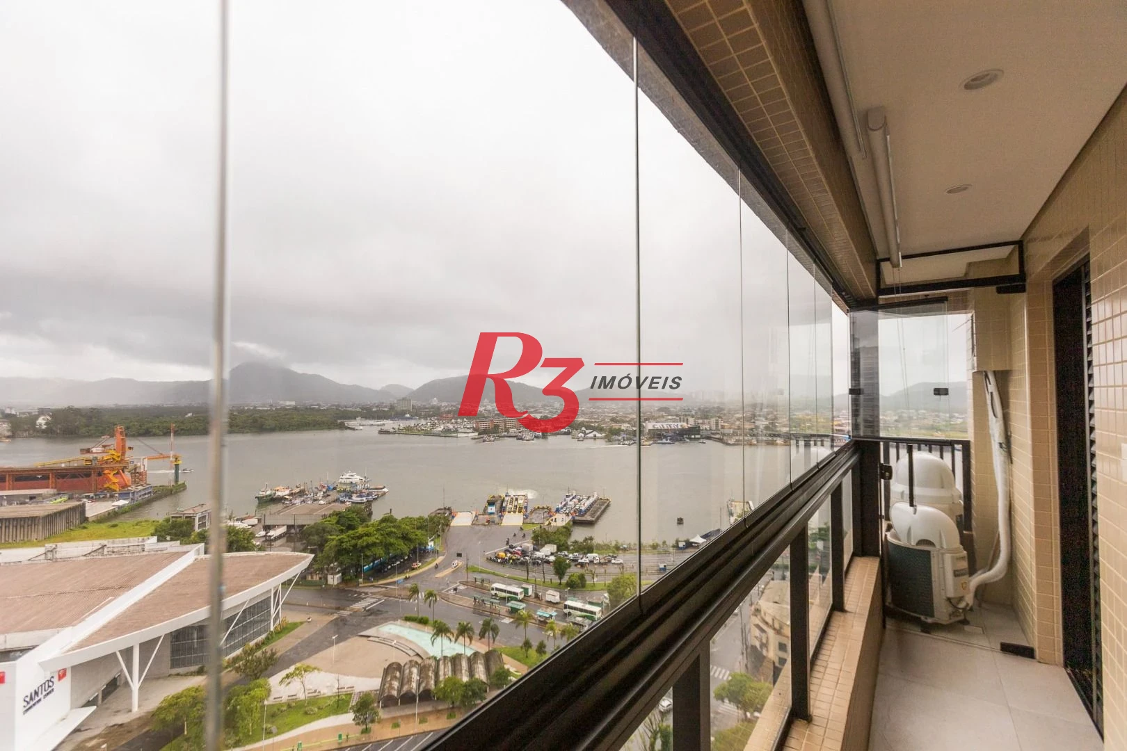 Apartamento com 2 dormitórios, 65 m² - venda por R$ 1.180.000,00 ou aluguel por R$ 7.000,00/mês - Ponta da Praia - Santos/SP