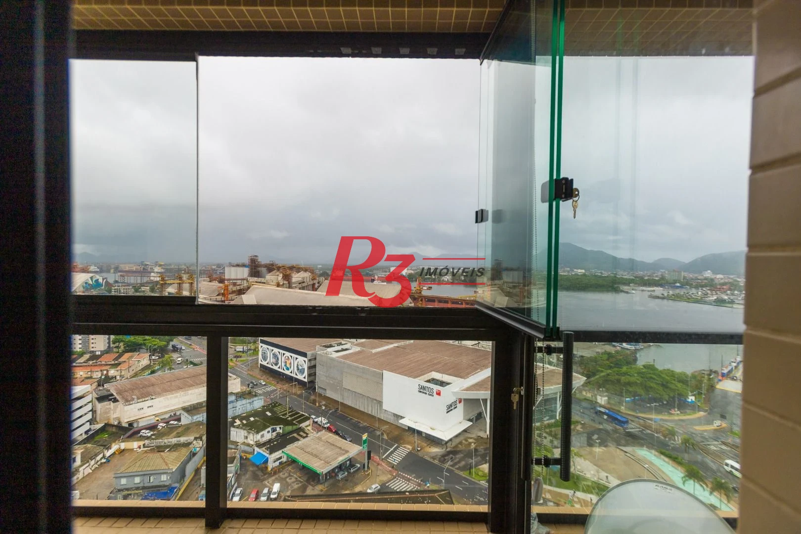 Apartamento com 2 dormitórios, 65 m² - venda por R$ 1.180.000,00 ou aluguel por R$ 7.000,00/mês - Ponta da Praia - Santos/SP
