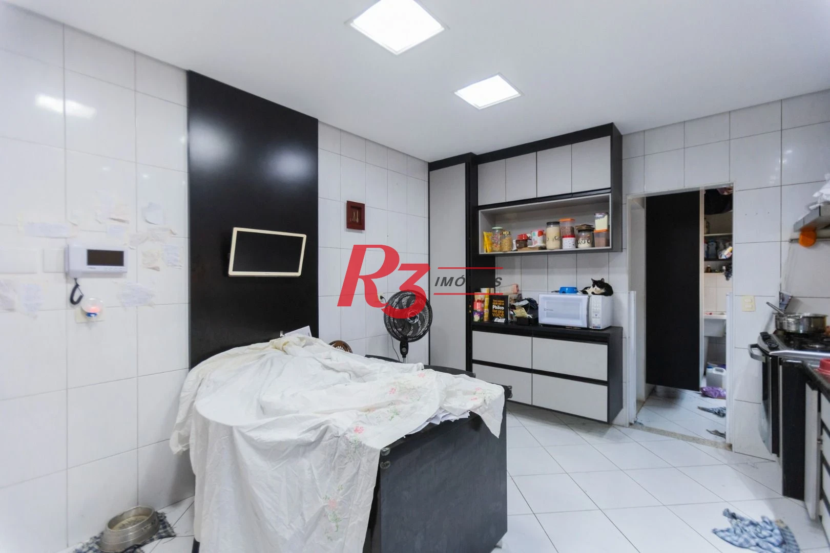 Casa com 3 dormitórios à venda, 186 m² por R$ 1.490.000,00 - Campo Grande - Santos/SP