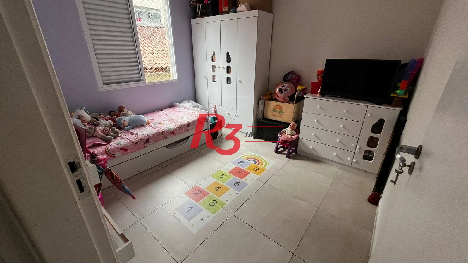 Apartamento com 2 dormitórios à venda, 60 m² por R$ 430.000,00 - Embaré - Santos/SP