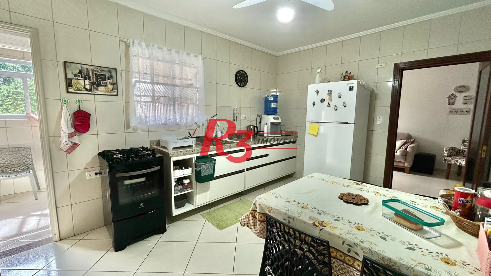 Apartamento com 2 dormitórios à venda, 100 m² por R$ 586.000,00 - Marapé - Santos/SP