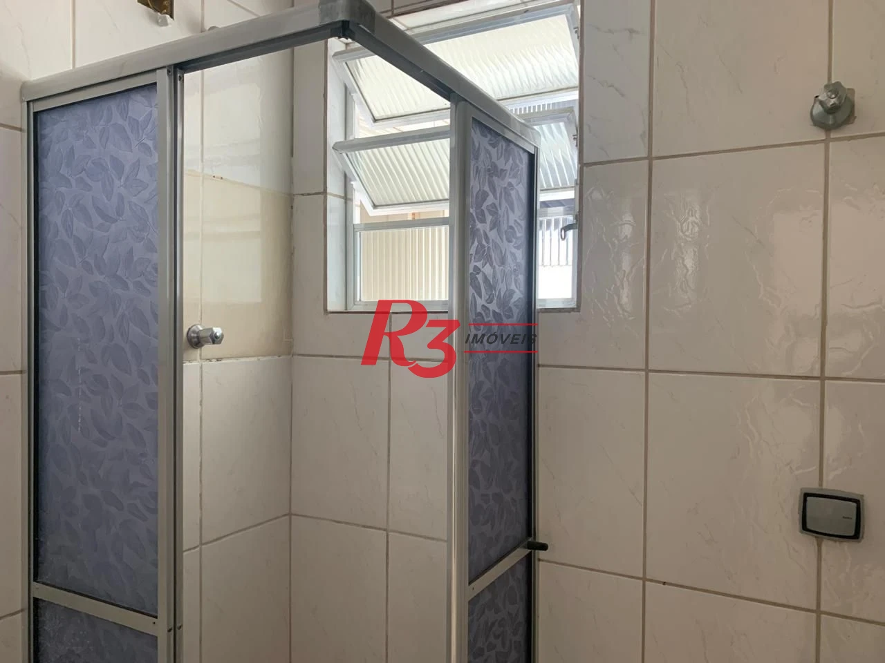 Apartamento com 2 dormitórios à venda, 60 m² por R$ 300.000,00 - Campo Grande - Santos/SP