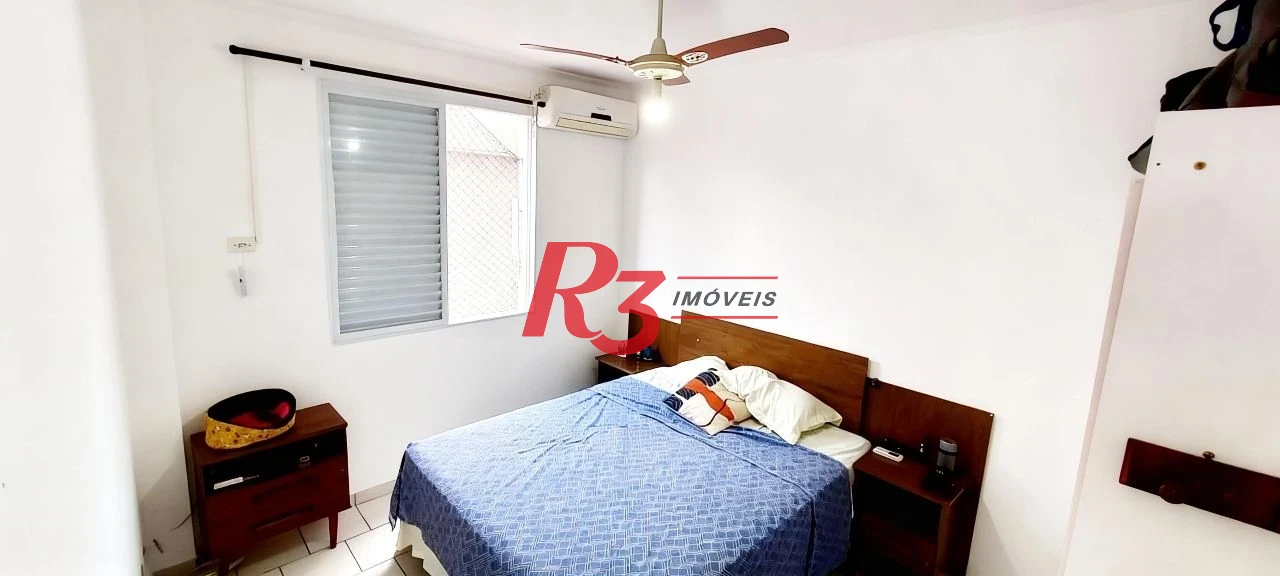 Apartamento com 2 dormitórios à venda, 72 m² por R$ 340.000,00 - Marapé - Santos/SP