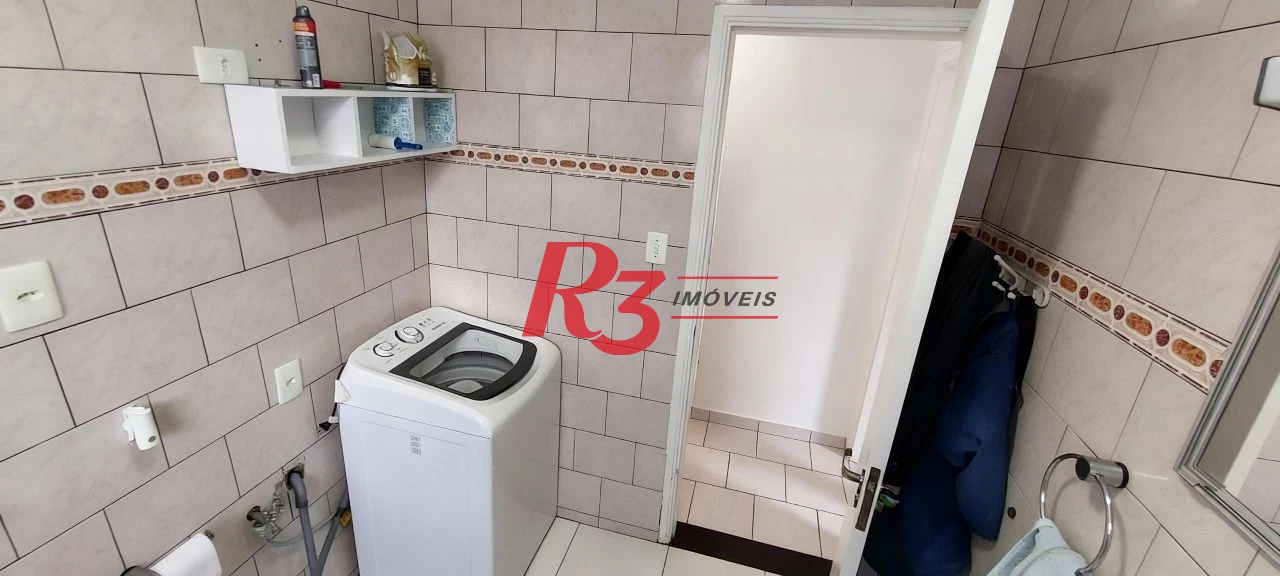Apartamento com 2 dormitórios à venda, 72 m² por R$ 340.000,00 - Marapé - Santos/SP