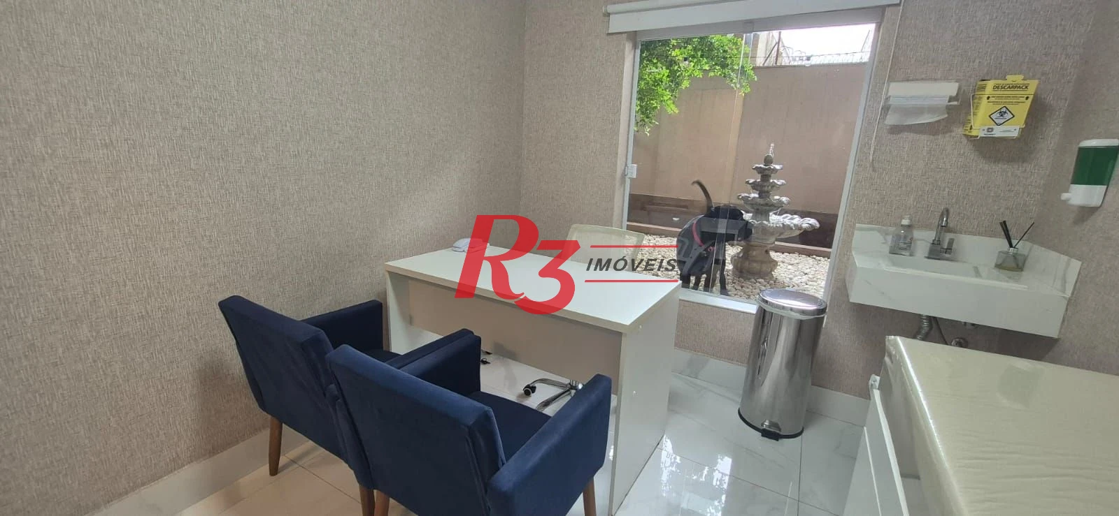 Sala para alugar, 30 m² por R$ 3.700,00/mês - Estuário - Santos/SP