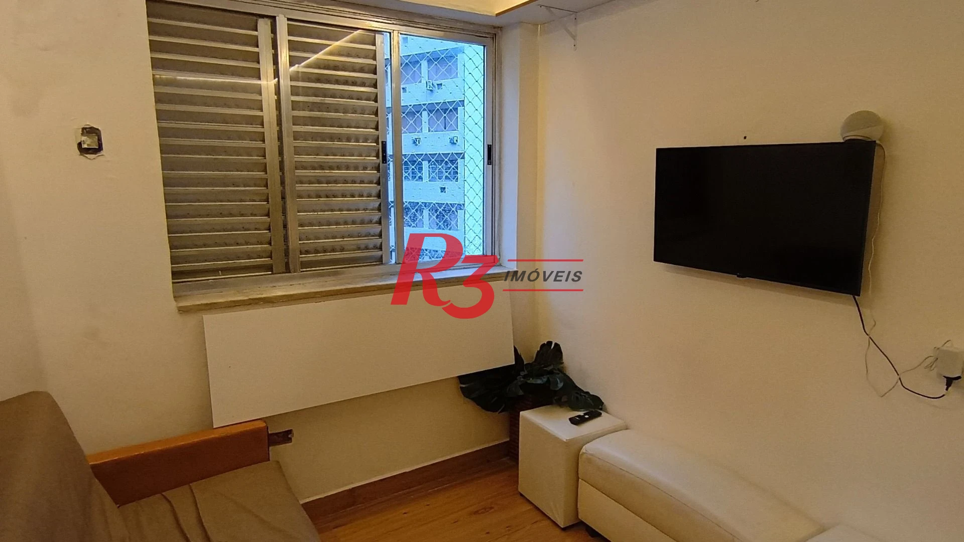 Apartamento com 1 dormitório à venda, 32 m² por R$ 300.000,00 - Itararé - São Vicente/SP