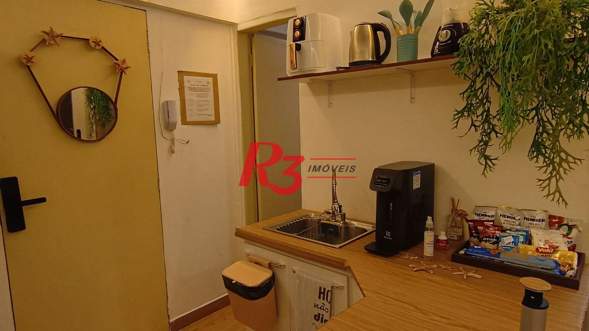 Apartamento com 1 dormitório à venda, 32 m² por R$ 300.000,00 - Itararé - São Vicente/SP